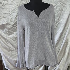 Umgee Light Purple/Gray-ish Ribbed Long Sleeve V-Notch Top